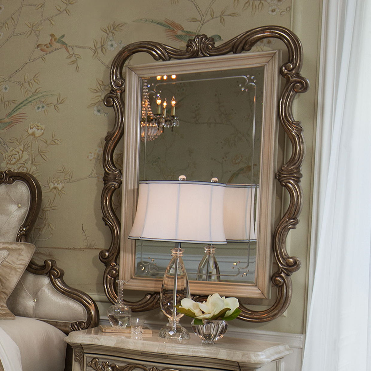 Platine de Royale - Wall Mirror - Champagne - R&R Furniture Gallery (Fountain Valley, CA)