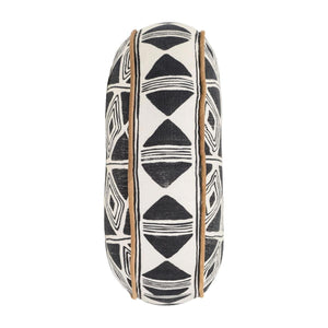 Nubia - 22" x 22" Pillow - Black / White