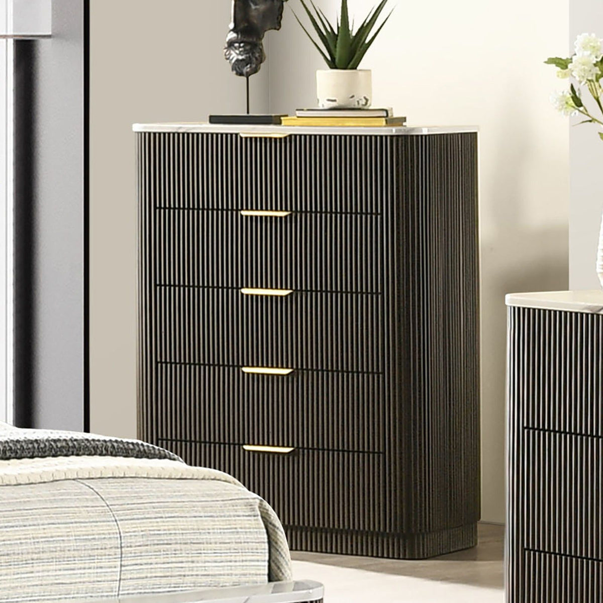 Lantrisant - Chest, Dark Walnut