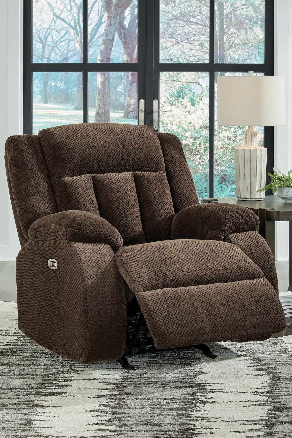 Free Wake - Power Rocker Recliner - Chocolate - R&R Furniture Gallery (Fountain Valley, CA)