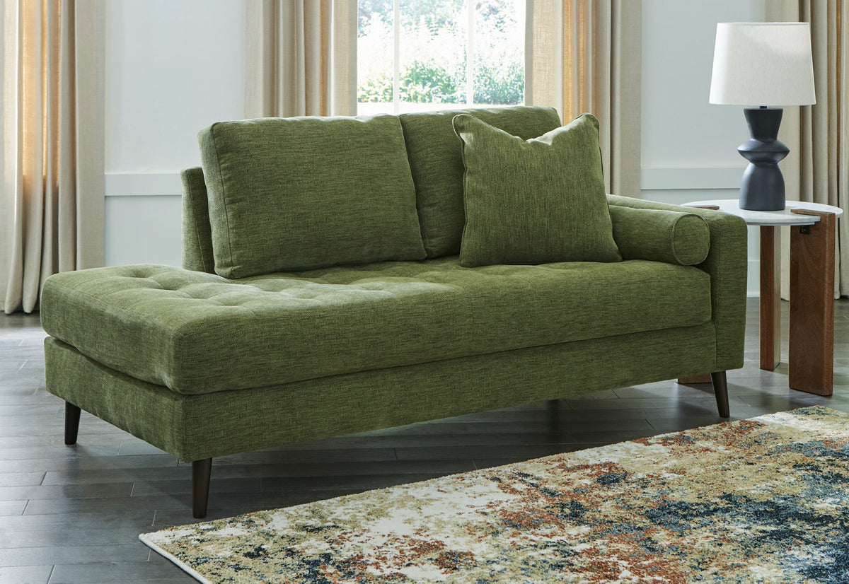 Bixler - RAF Corner Chaise - R&R Furniture Gallery (Fountain Valley, CA)