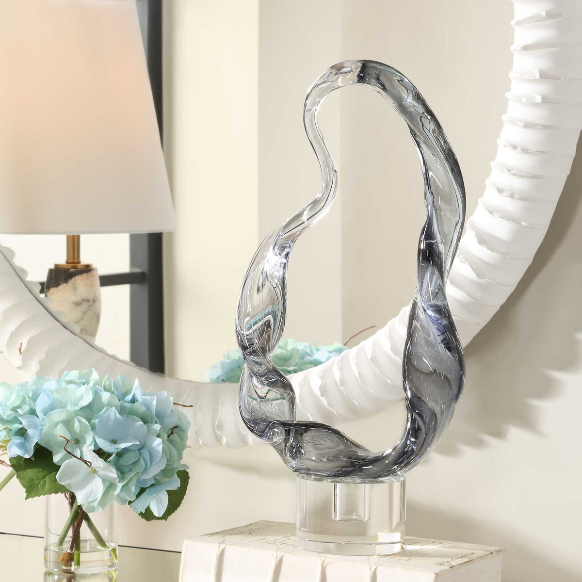 Luminous Twist - Glass Sculpture - Black / White