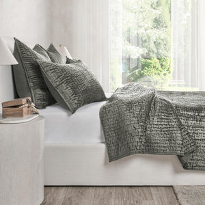 Bari - Velvet Quilt - Sage