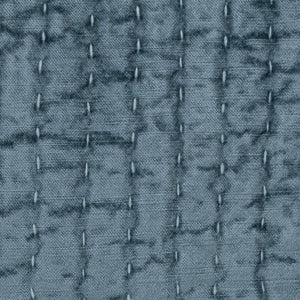 Bari - Velvet Quilt Set