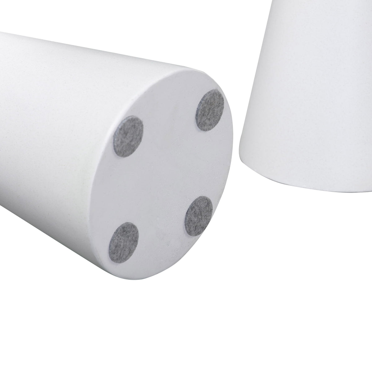 Gianna - Concrete Accent Tables (Set of 2) - White - R&R Furniture Gallery (Fountain Valley, CA)