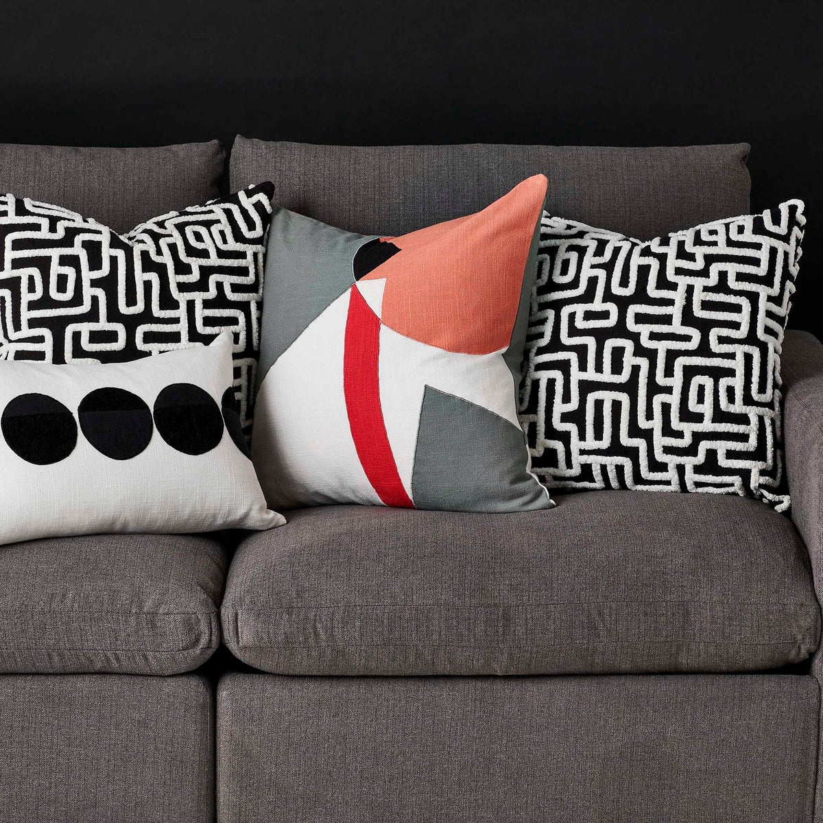 Spot On - Pillow - Black / White
