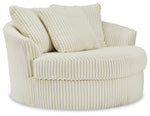 Lindyn - Oversized Swivel Accent Chair - R&R Furniture Gallery (Fountain Valley, CA)