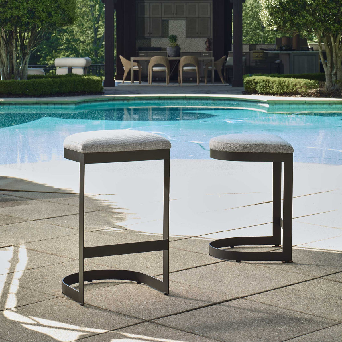 Maude - Outdoor Bar Stool