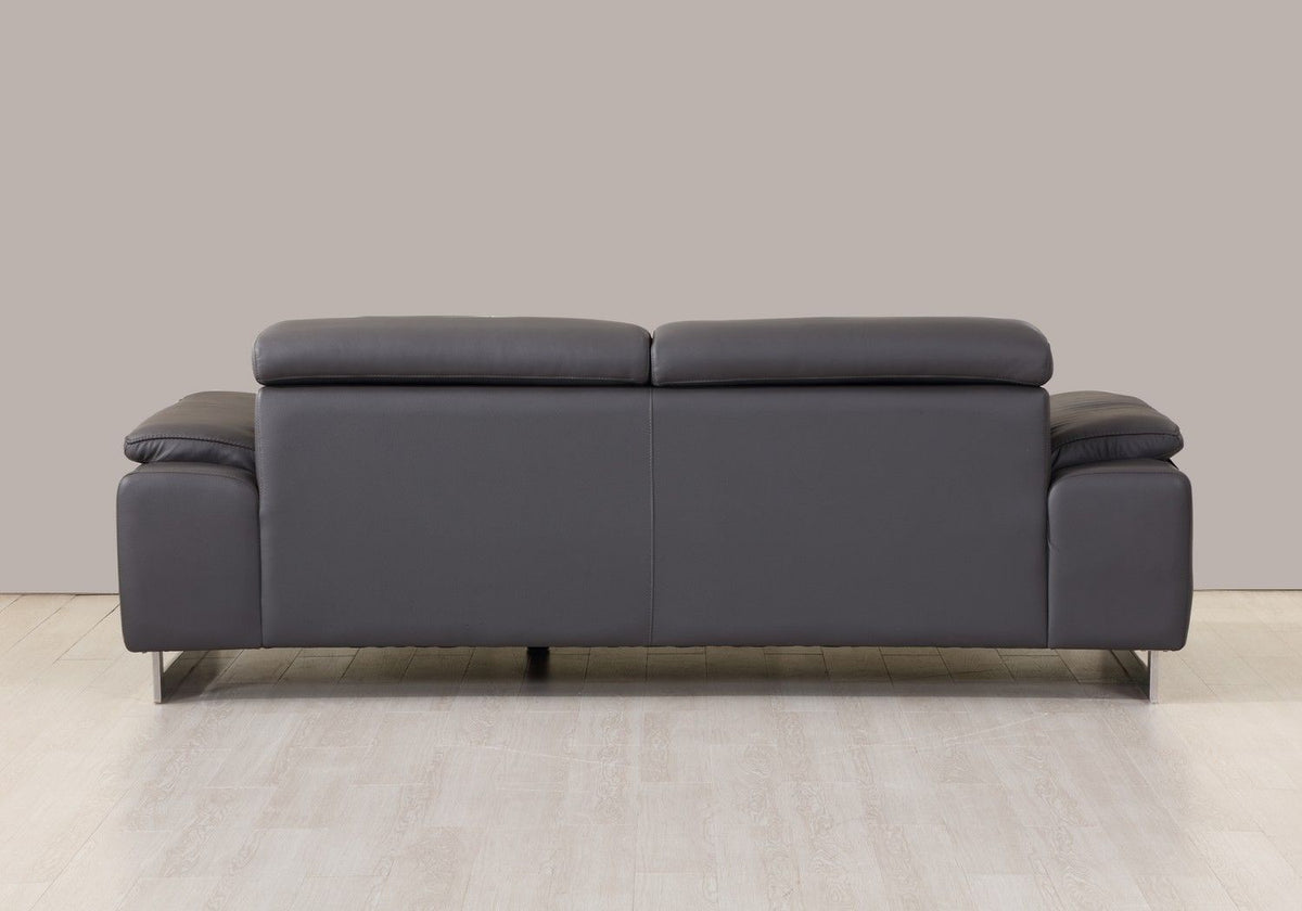 636 - Sofa - R&R Furniture Gallery (Fountain Valley, CA)
