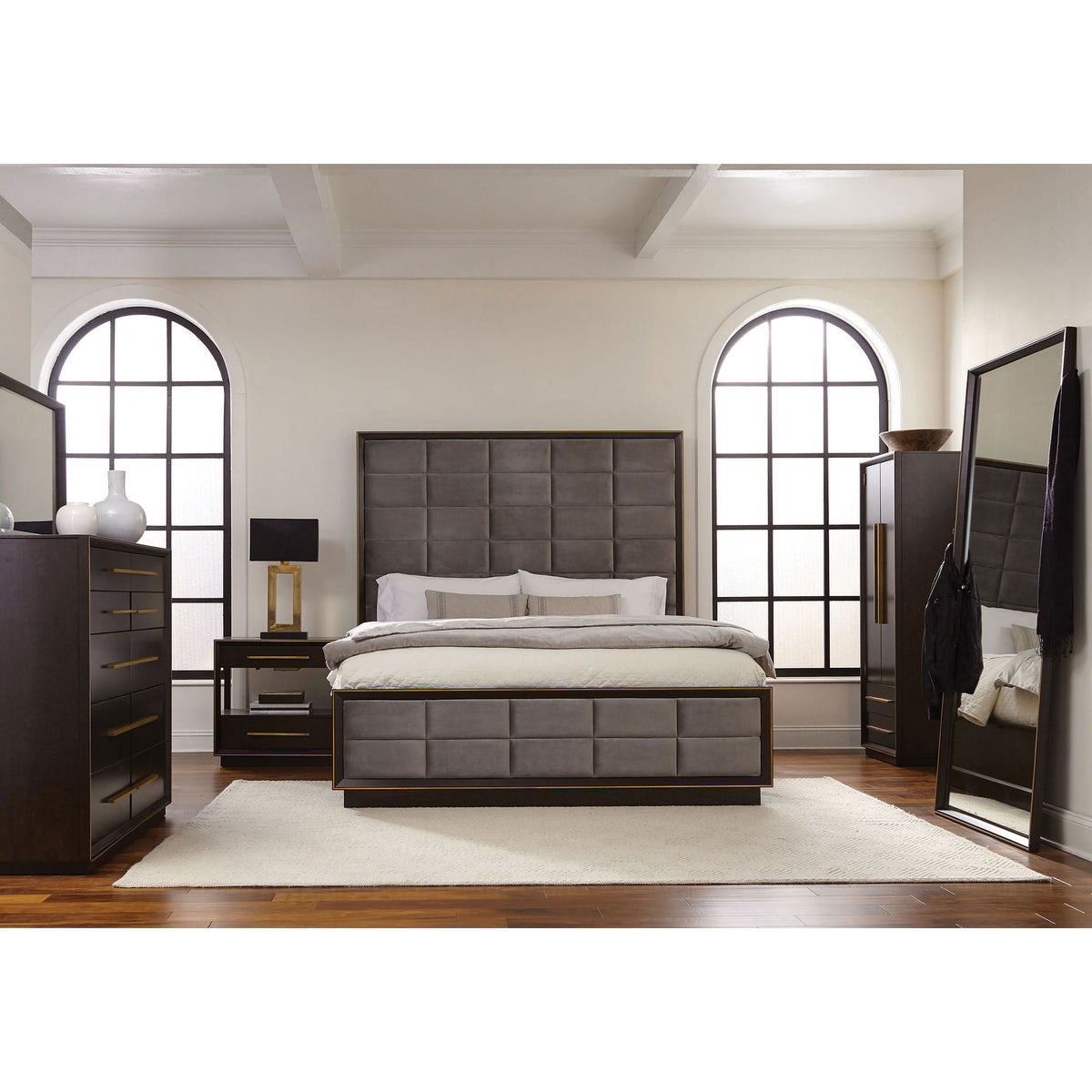 Drea - Panel Bed