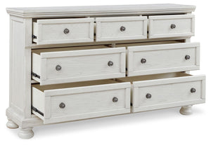 Robbinsdale Signature Design by Ashley 6-piece sleigh bed bedroom set with matching furniture in a classic finish
