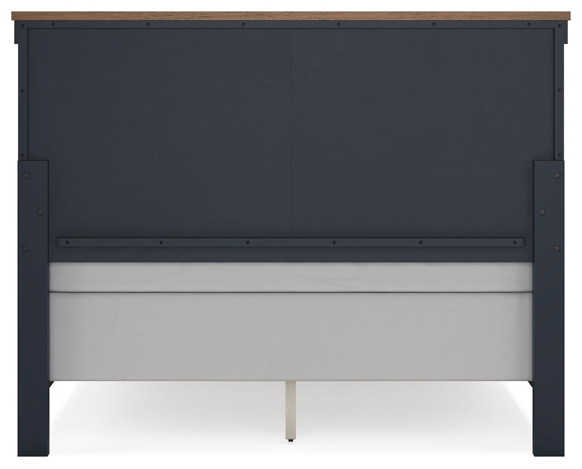Landocken - Panel Bed - R&R Furniture Gallery (Fountain Valley, CA)