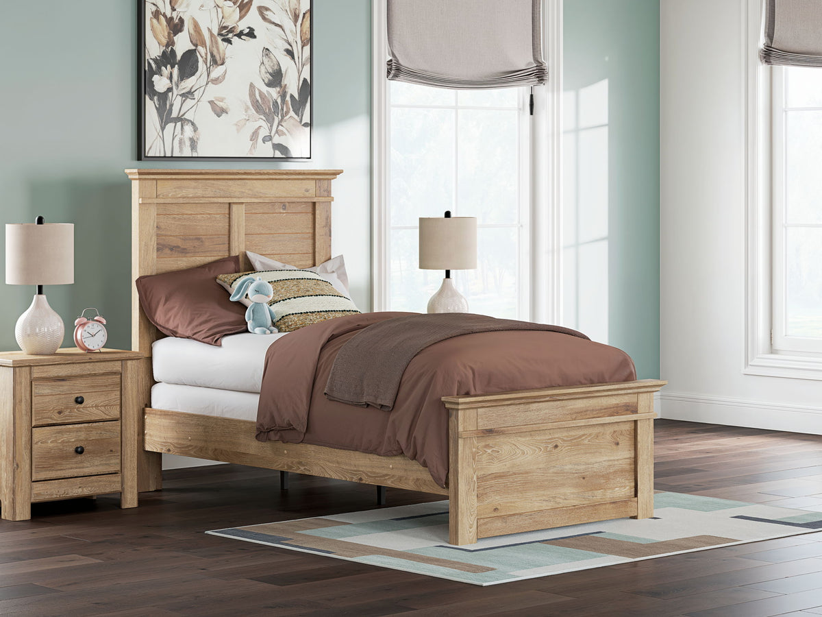 Makidern - Panel Bed - R&R Furniture Gallery (Fountain Valley, CA)