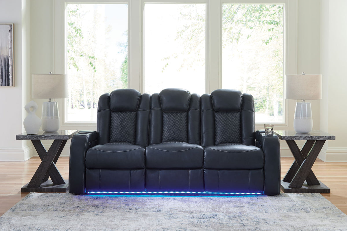 Fyne-dyme - Power Reclining Sofa With Adj Headrest - R&R Furniture Gallery (Fountain Valley, CA)