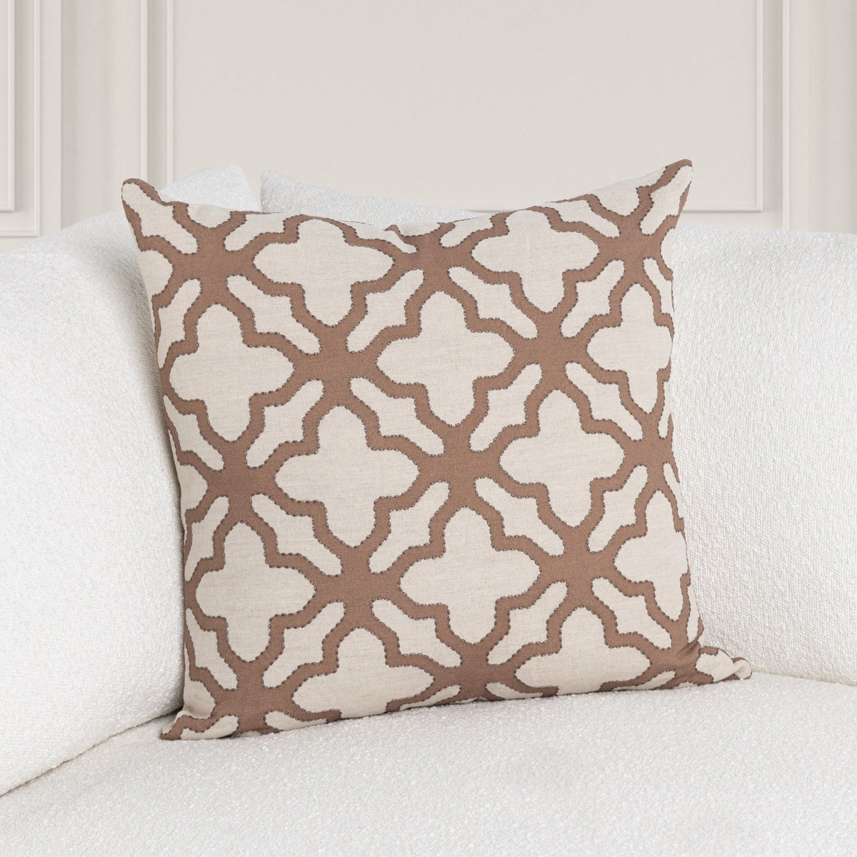 Lineage - Mullan 22" x 22"Pillow - Frothed Brown - R&R Furniture Gallery (Fountain Valley, CA)