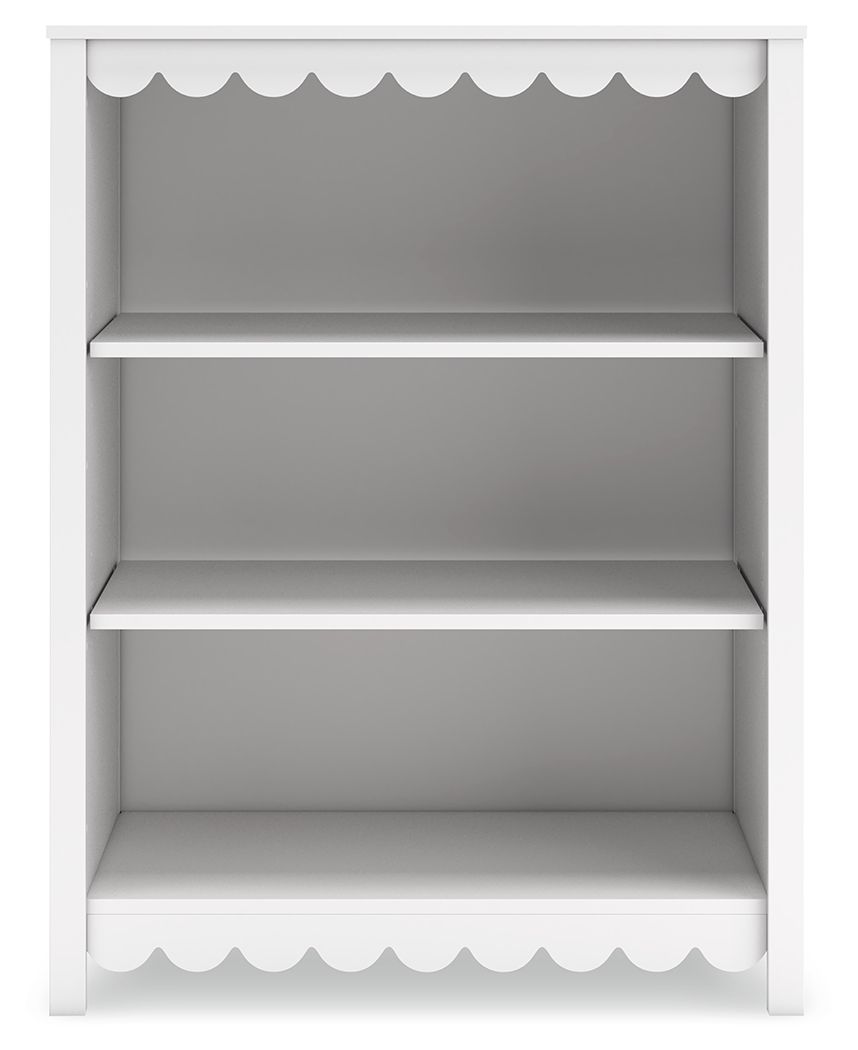 Hallityn - Bookcase - White - R&R Furniture Gallery (Fountain Valley, CA)