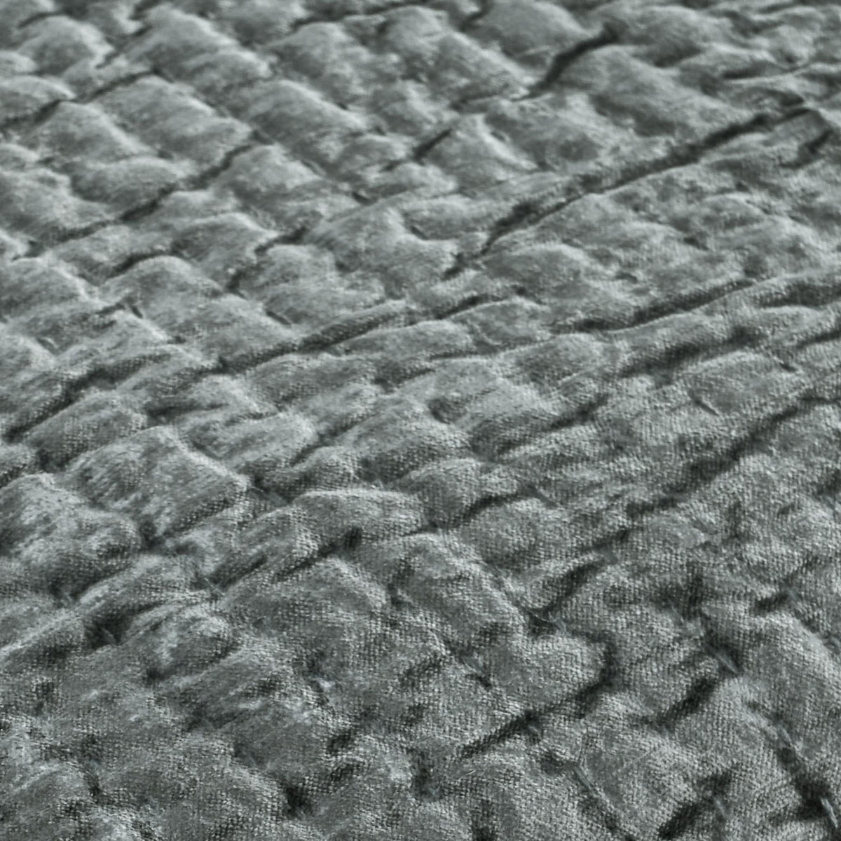 Bari - Velvet Quilt - Bay Green