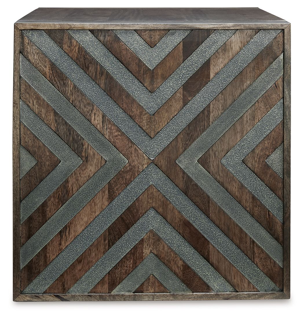 Dreggan - Square End Table - Brown - R&R Furniture Gallery (Fountain Valley, CA)