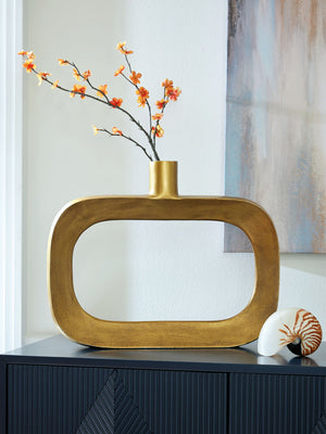 Lawtonville - Vase - R&R Furniture Gallery (Fountain Valley, CA)