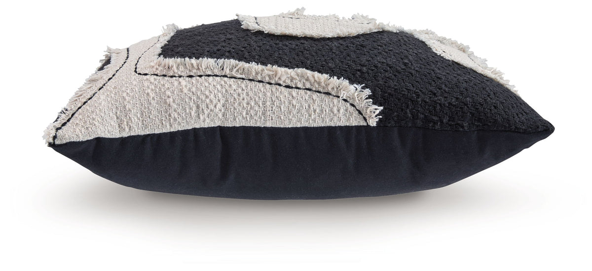 Veerbank - Pillow - R&R Furniture Gallery (Fountain Valley, CA)