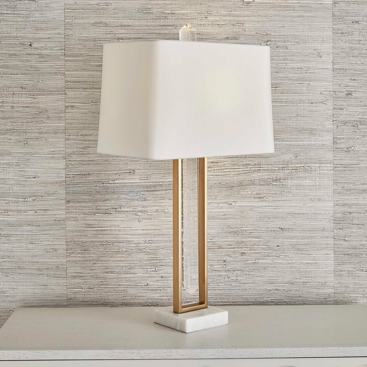 Jeweled Point - Table Lamp - Brass / Gold / White