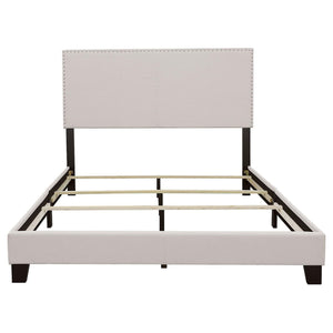 Bed With Nailhead Trim