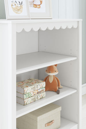 Hallityn - Bookcase - White - R&R Furniture Gallery (Fountain Valley, CA)