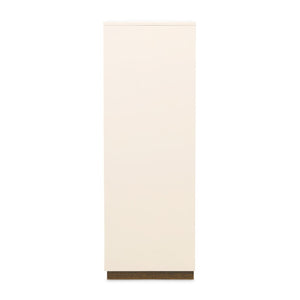 Portrait - Panel Bed