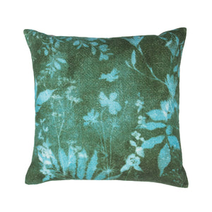 Villa Spartina 22 x 22 inch accent pillow with coastal-inspired pattern
