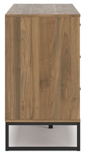 Deanlow - Six Drawer Dresser - Honey - R&R Furniture Gallery (Fountain Valley, CA)