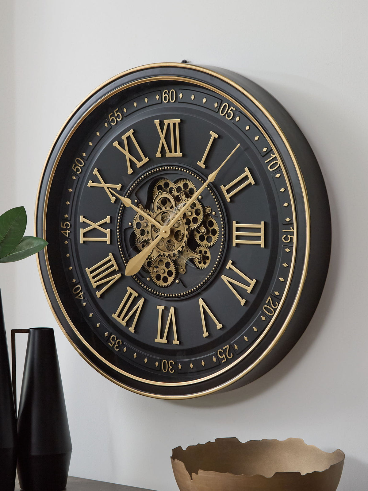 Dairton - Wall Clock - Black / Gold Finish - R&R Furniture Gallery (Fountain Valley, CA)