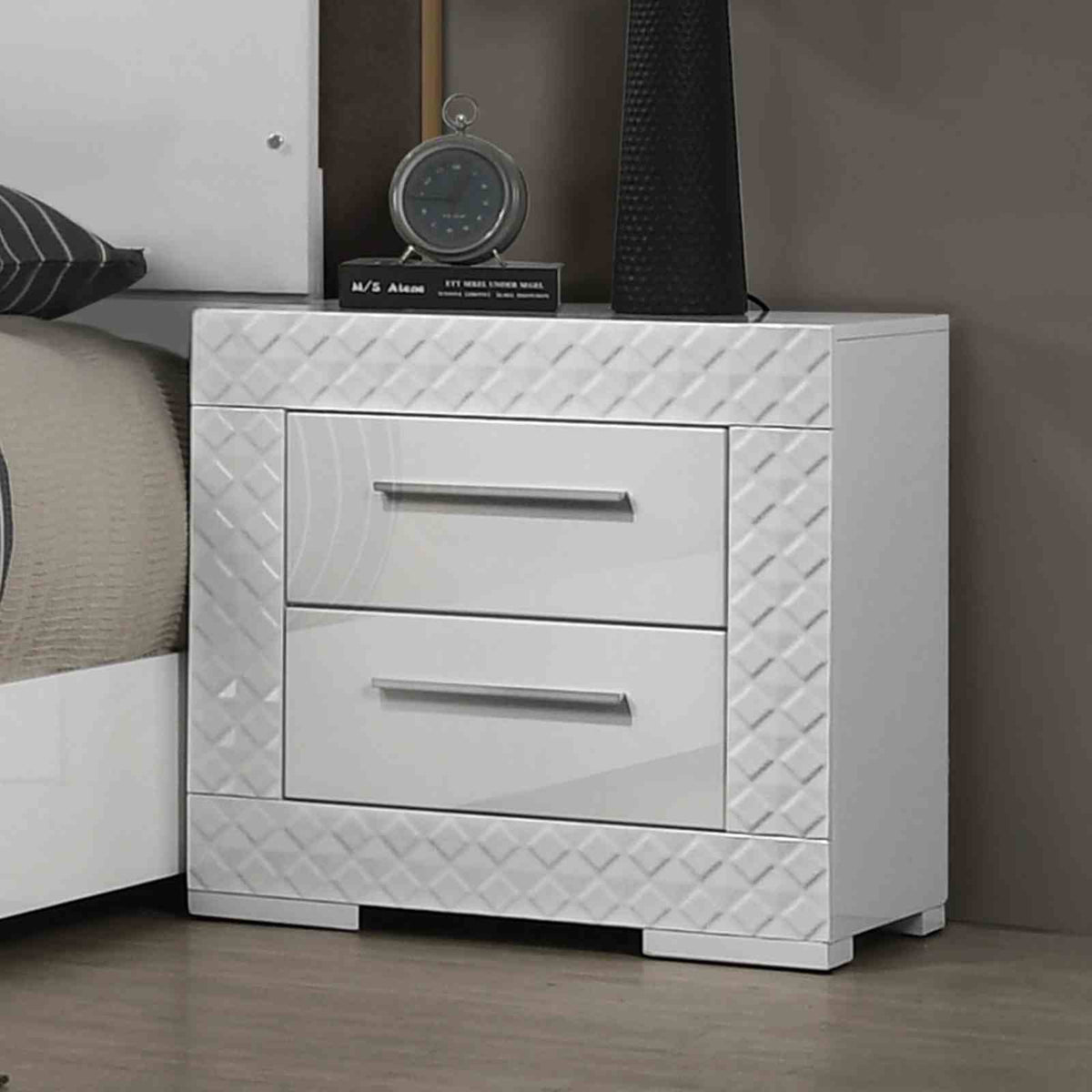 Whitby - Nightstand, White
