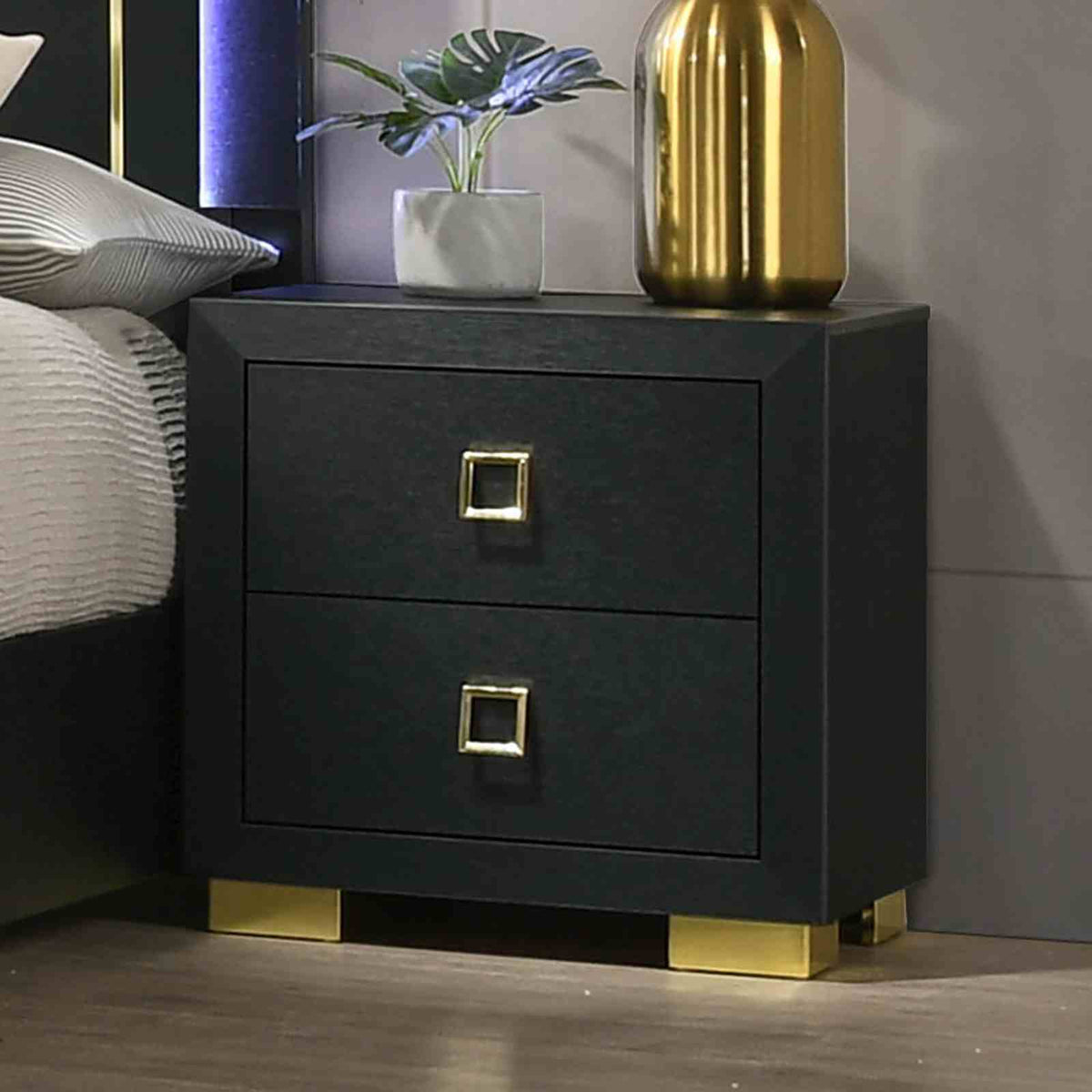 Latimer - Nightstand, Black