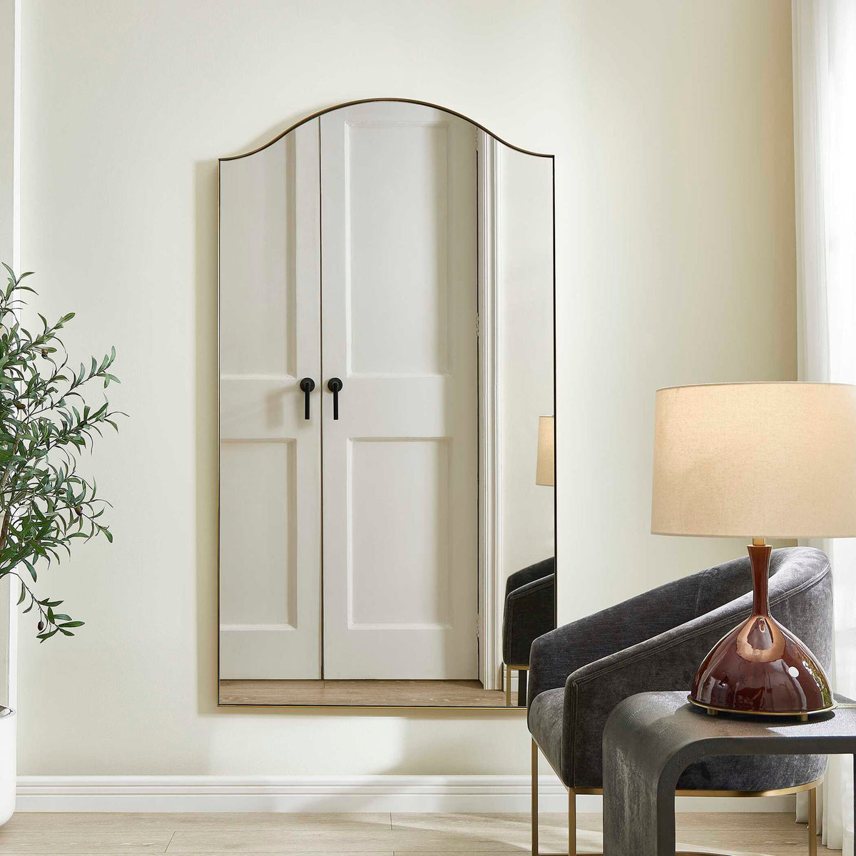 Mallorca - Arch Mirror - Brass