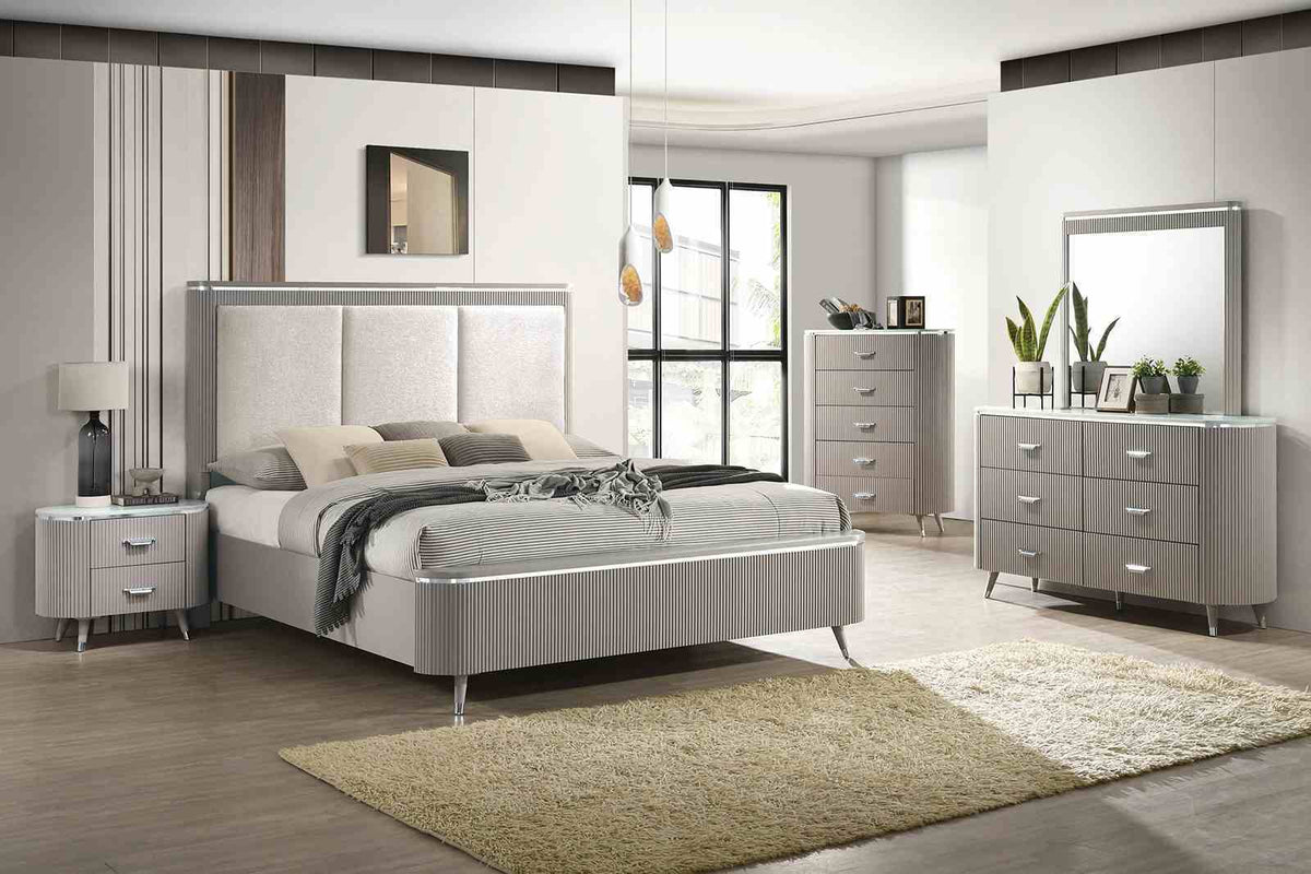 Aldridge - 4 Pc. Queen Bedroom Set