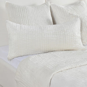 Bari - Velvet Quilt - Cloud