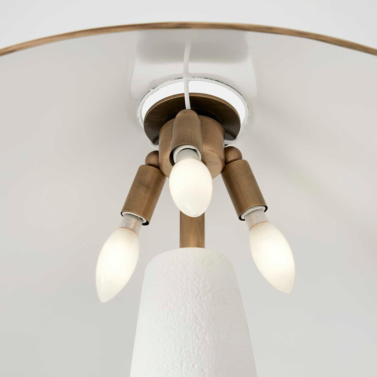 Too Coolie - Table Lamp - Brass / Gold / White