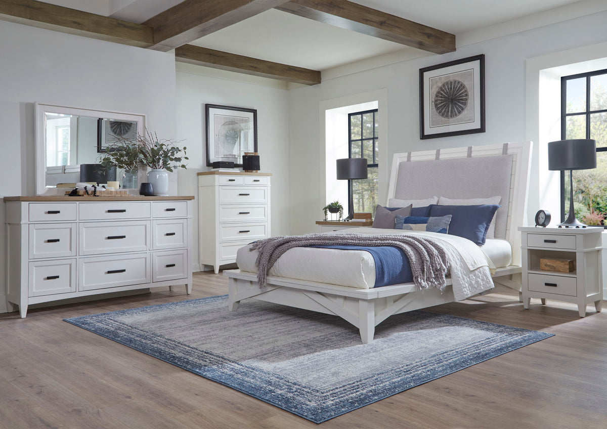 Americana Modern Bedroom - Platform Bed