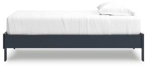 Simmenfort - Platform Bed - R&R Furniture Gallery (Fountain Valley, CA)