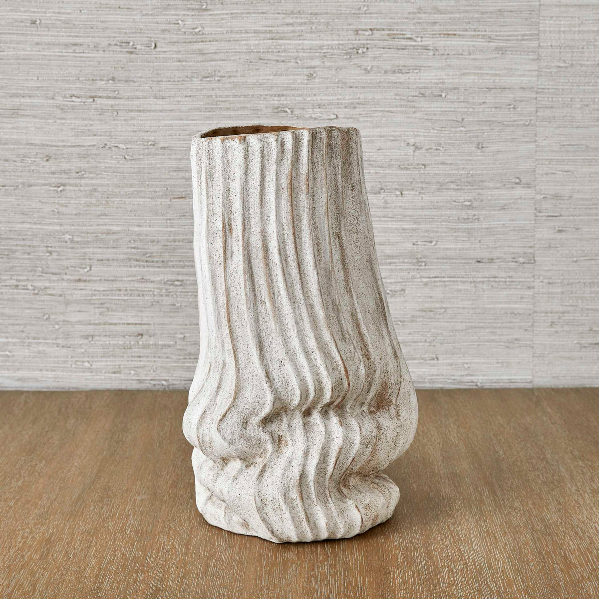 Puddle - Vase - Brown / White