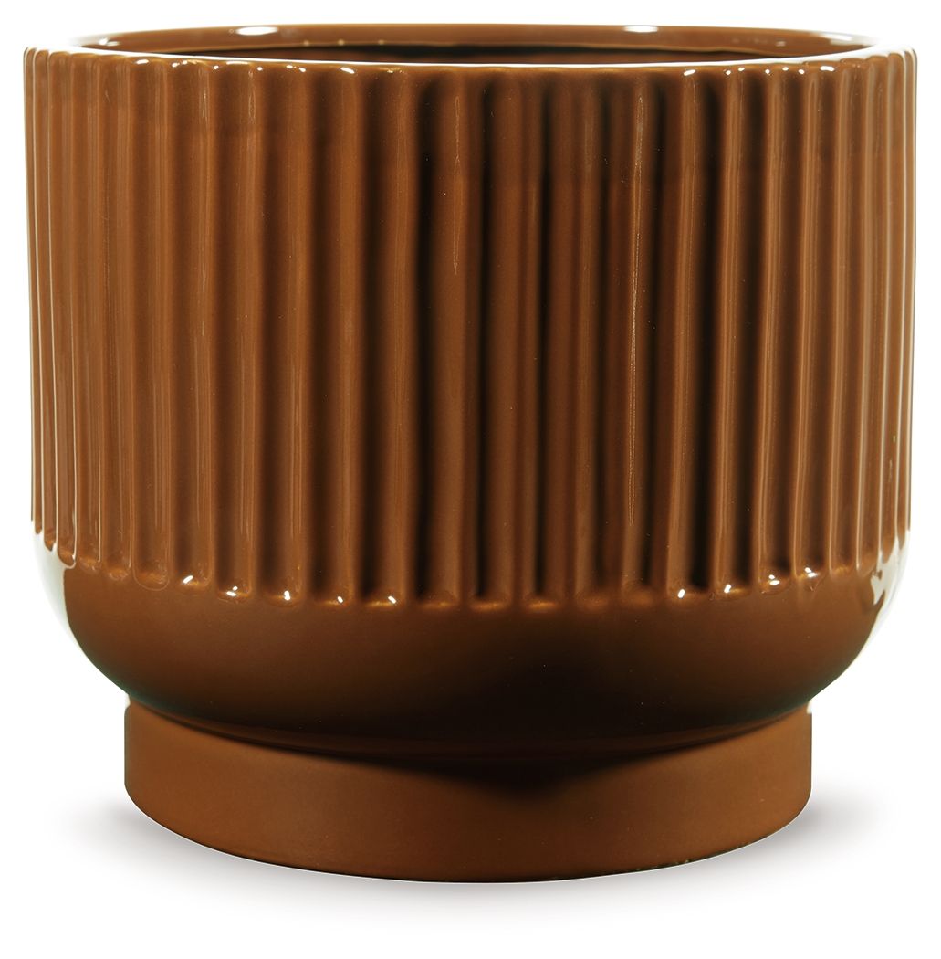 Signature Design by Ashley Avalyah vase with a sleek, modern ceramic design, perfect for decorative display in home interiors.