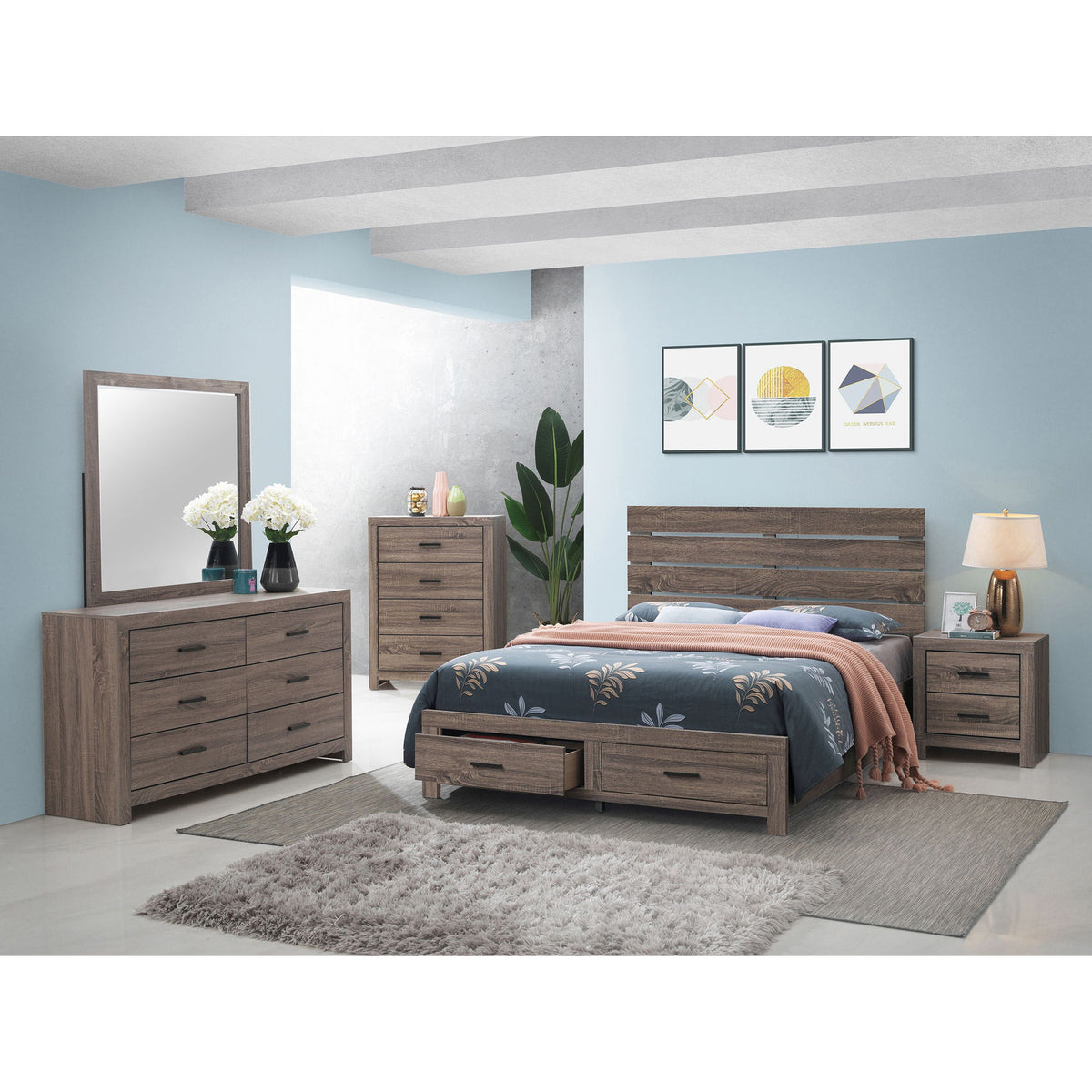 Geary - 4 Drawer Chest