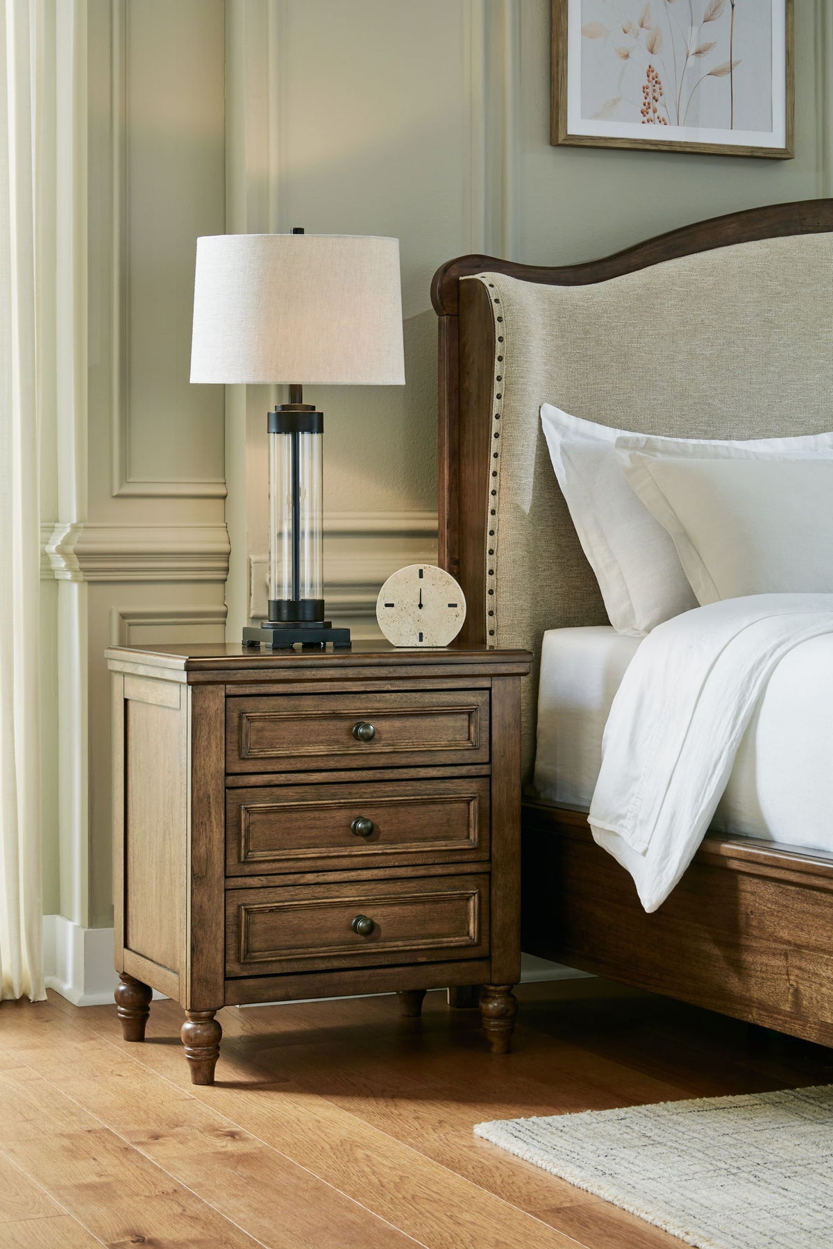 Sturlayne - Three Drawer Night Stand - Brown - R&R Furniture Gallery (Fountain Valley, CA)