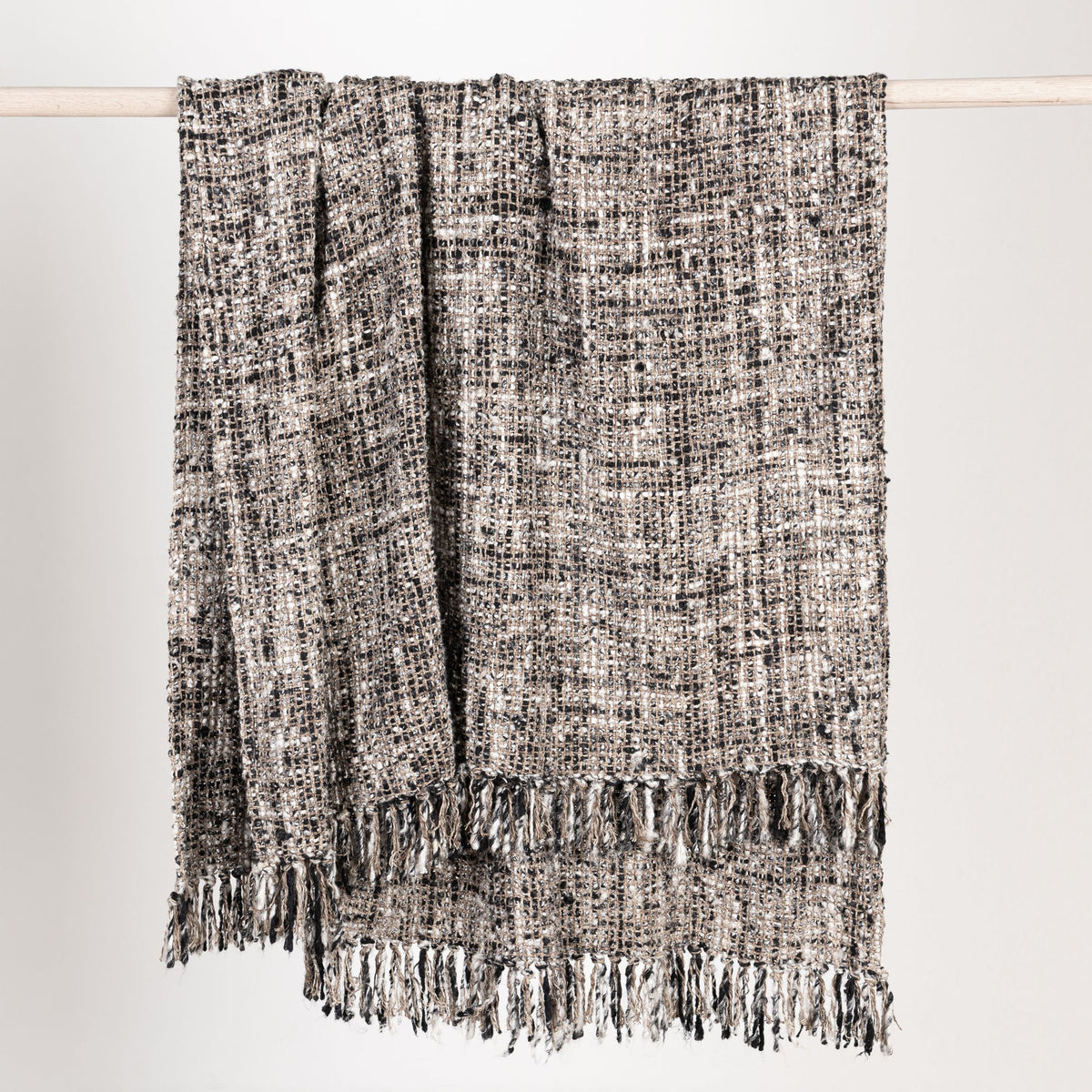 Throws - TC Porter Throw - R&R Furniture Gallery (Fountain Valley, CA)