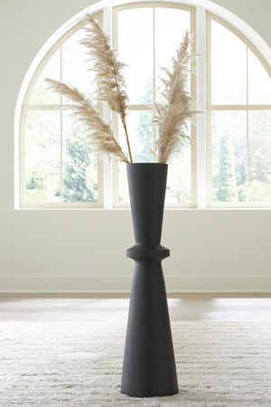 Collisten - Vase - R&R Furniture Gallery (Fountain Valley, CA)