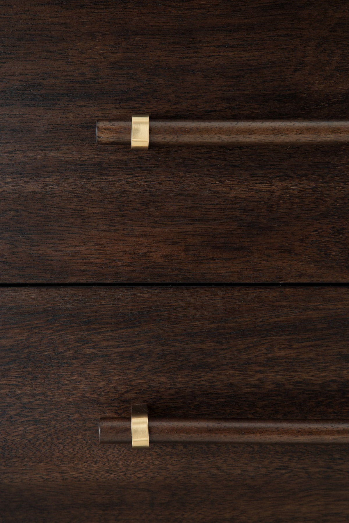 Dantenton - Dresser - R&R Furniture Gallery (Fountain Valley, CA)