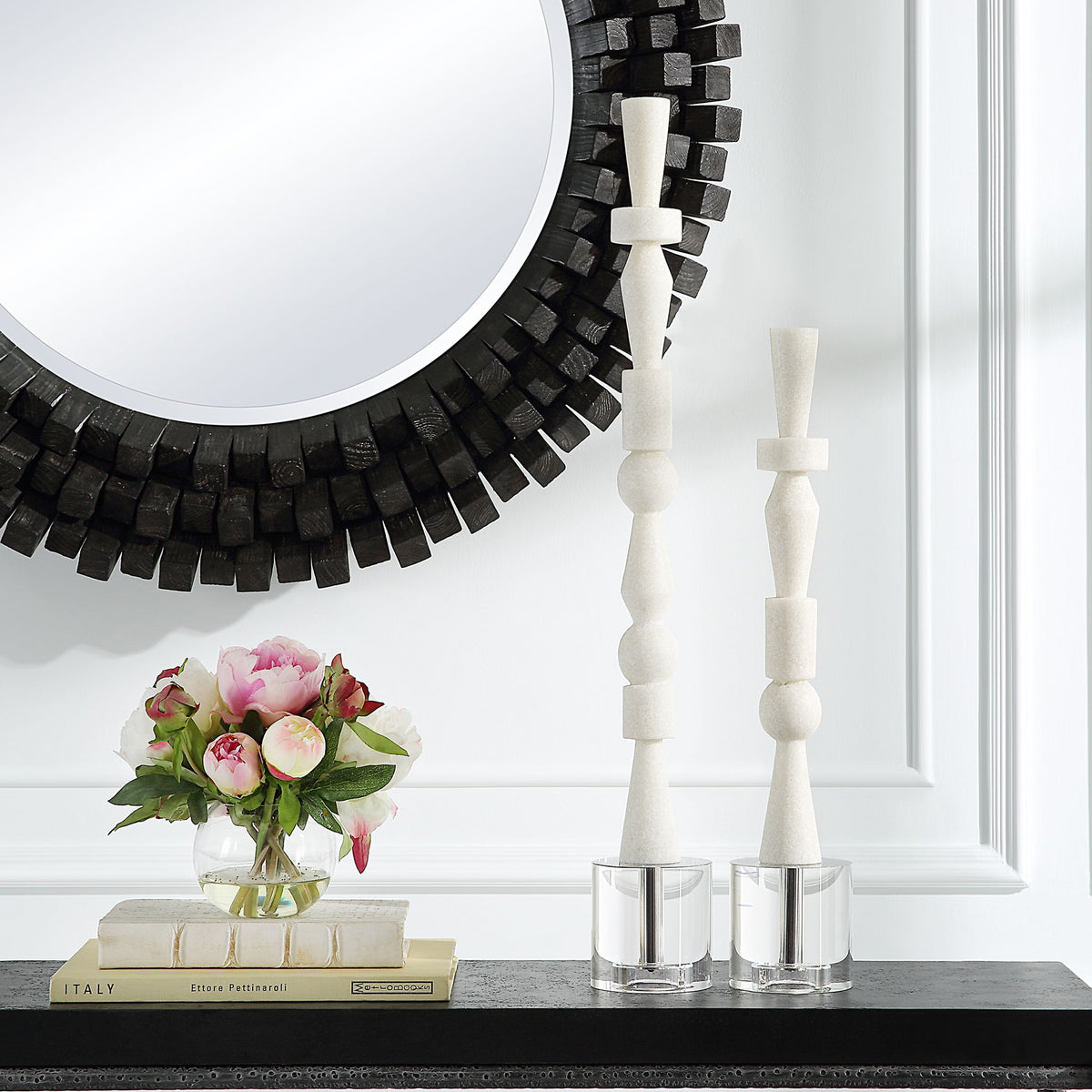 Norte - Stone Sculptures (Set of 2) - White - R&R Furniture Gallery (Fountain Valley, CA)
