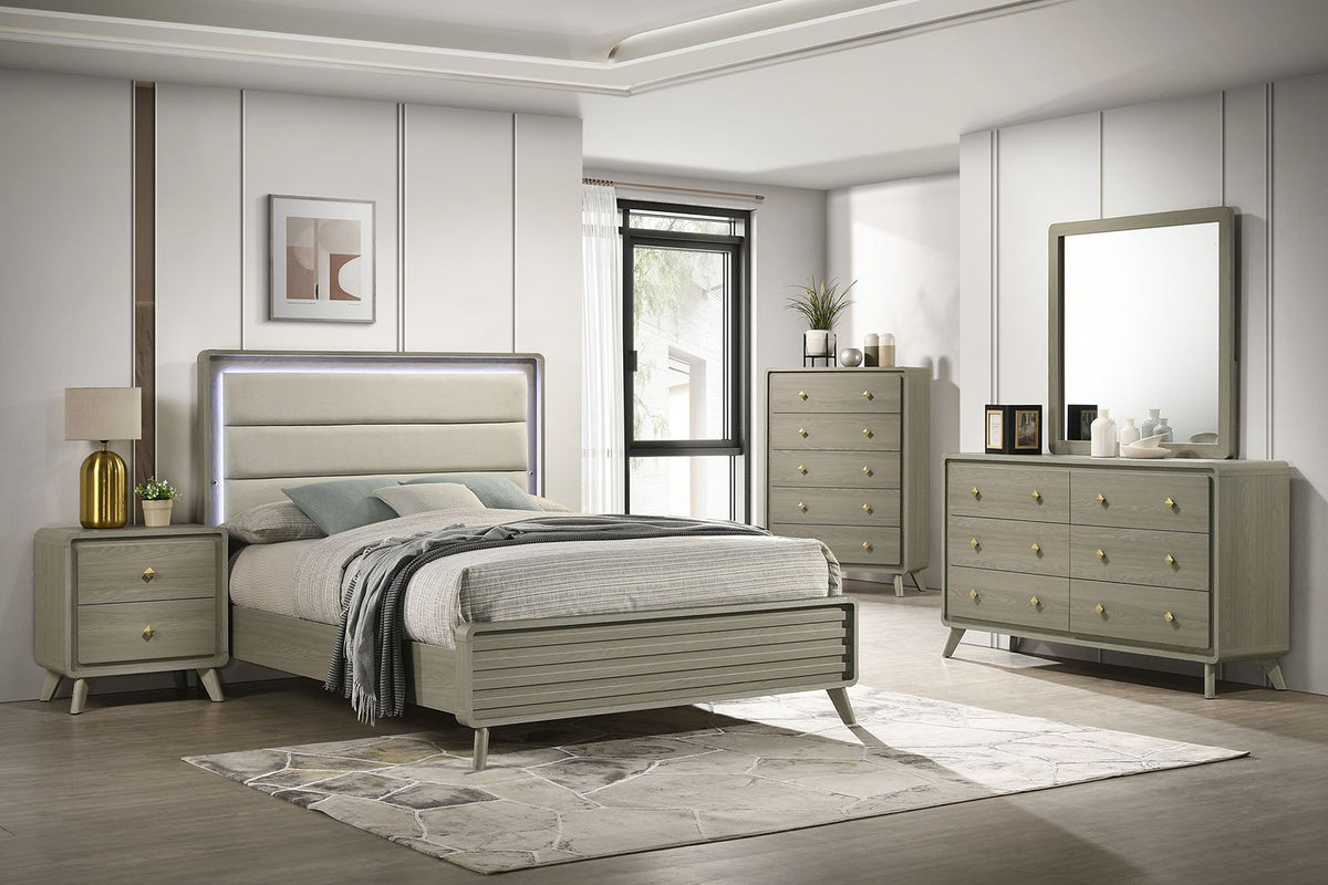 Rainier - E.King Bed, Gray