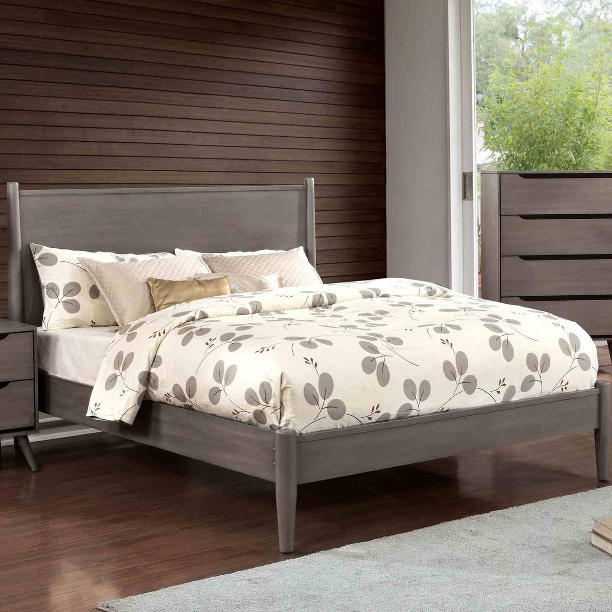 Lennart - E.King Bed, Gray