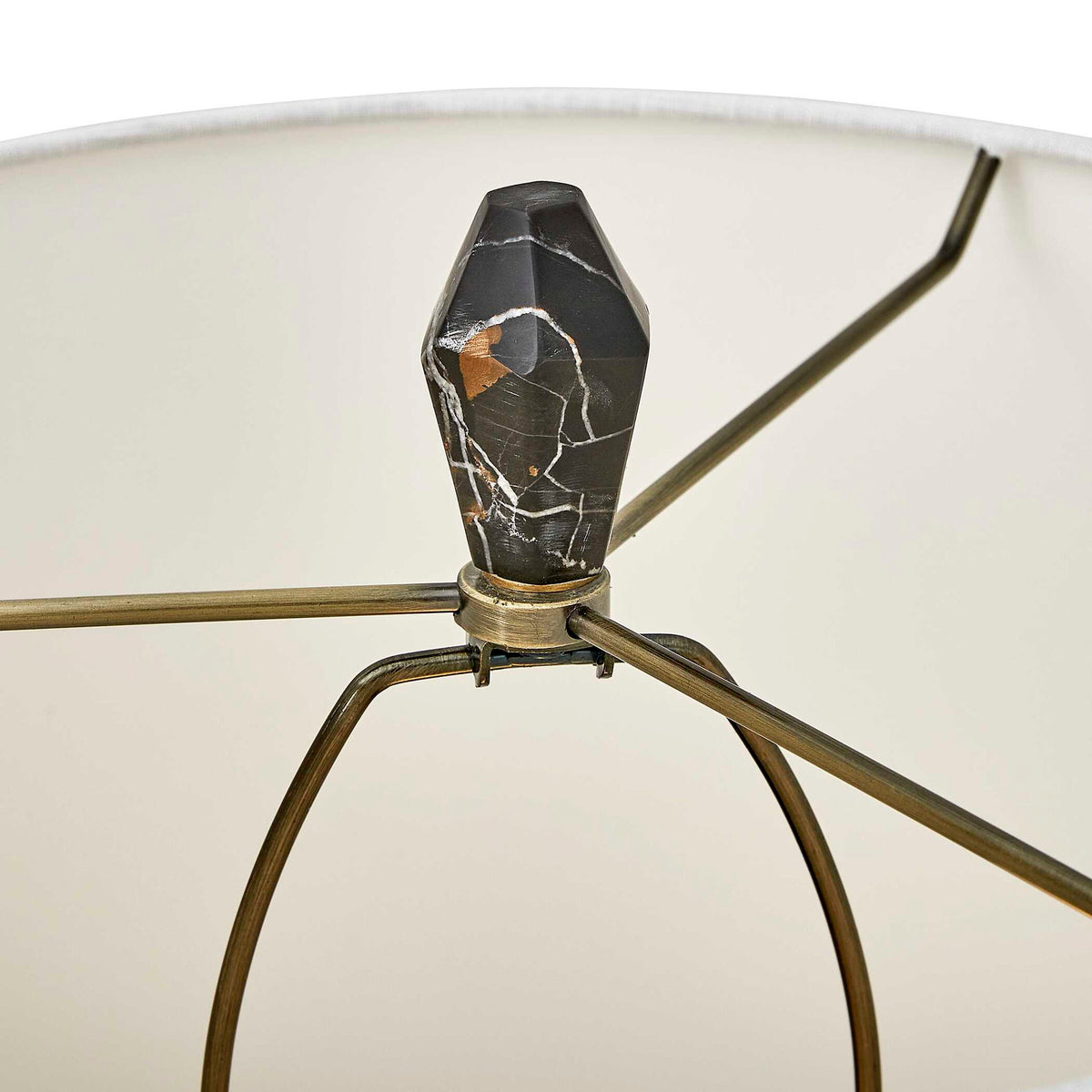 Cliff - Table Lamp - Black / Bronze / Brown